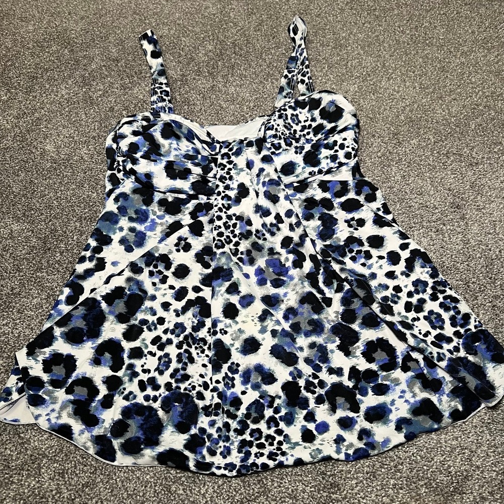 Mazu tankini top size 8 adjustable‎ straps